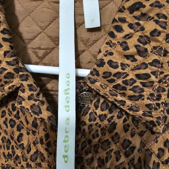 Debra Deroo Leopard Print 100% Silk Button-up Jacket Women's Size P NWOT Casual - Picture 6 of 9